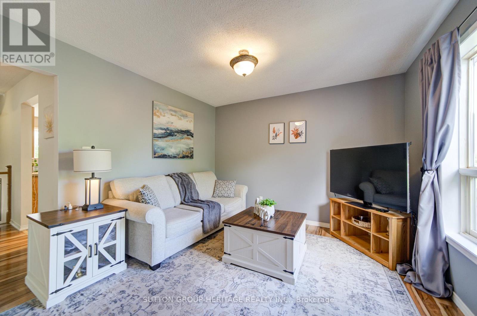 19 Hooper Square, Clarington, Ontario  L1C 4X7 - Photo 19 - E13471208