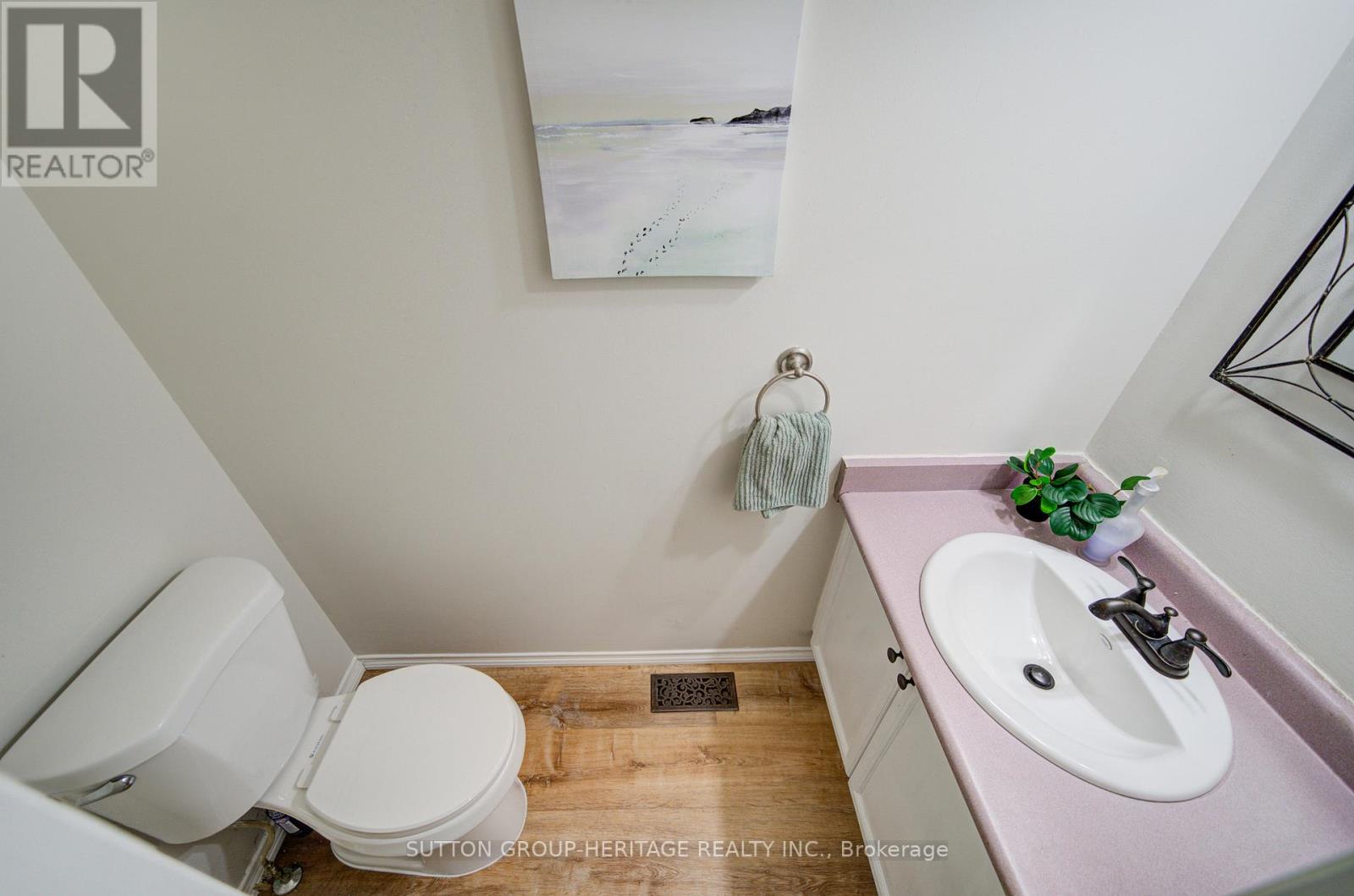 19 Hooper Square, Clarington, Ontario  L1C 4X7 - Photo 26 - E13471208