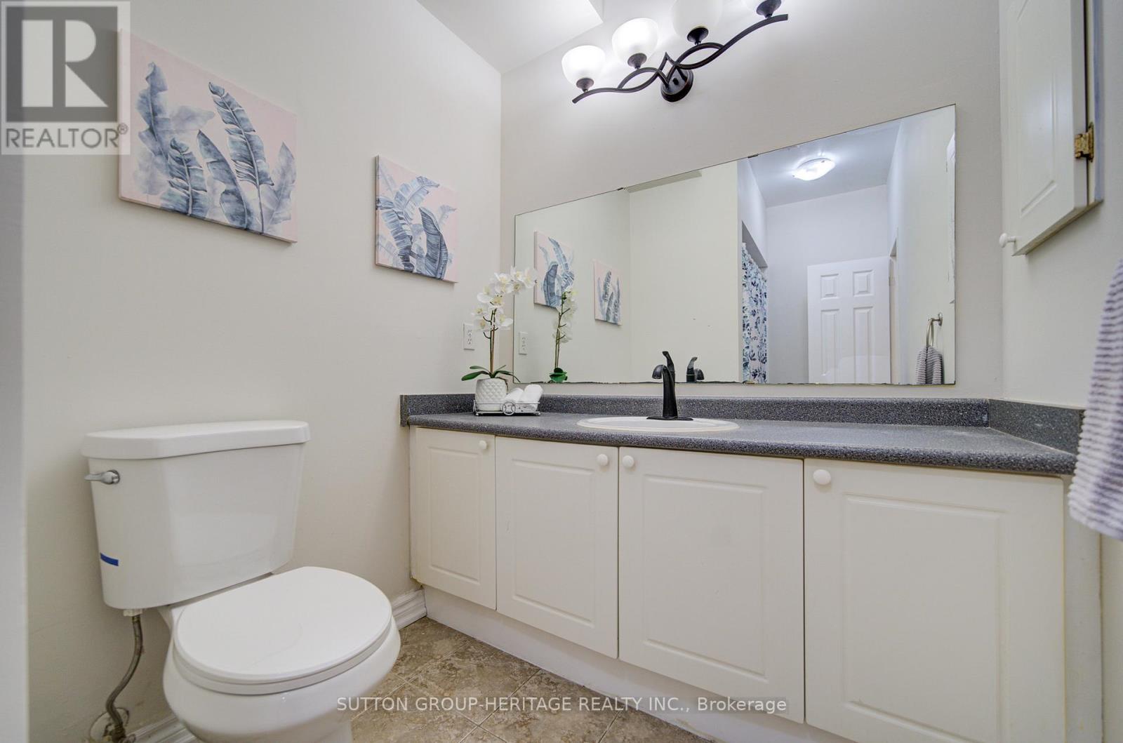19 Hooper Square, Clarington, Ontario  L1C 4X7 - Photo 37 - E13471208