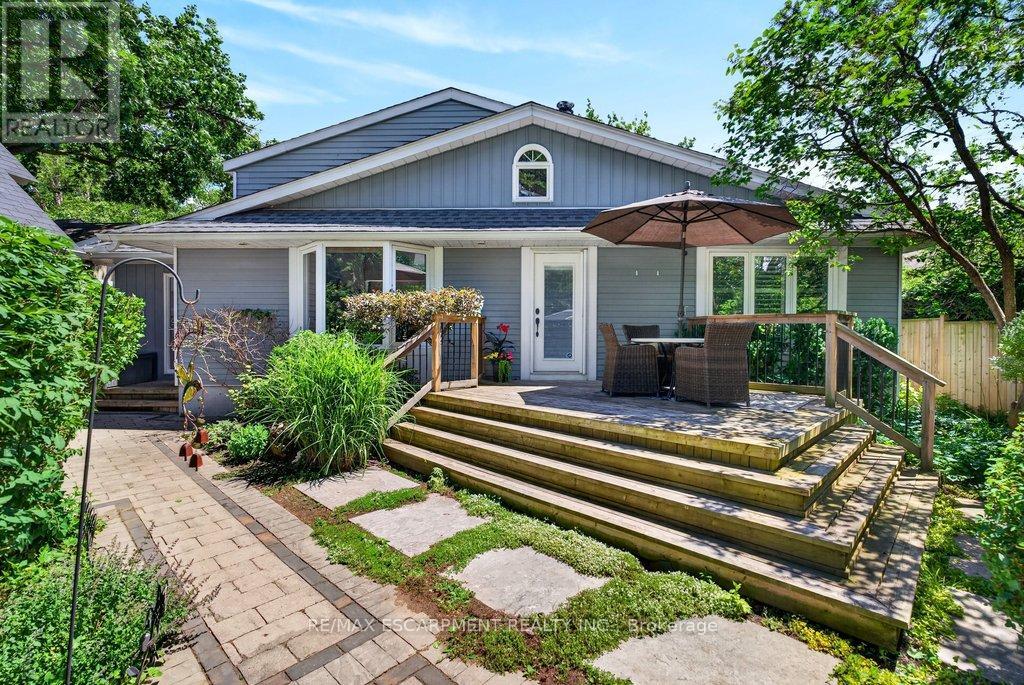 2119 Paisley Avenue, Burlington, Ontario L7R 1W1 - Photo 40 - W12976084