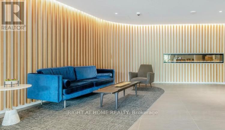 1215 - 160 FLEMINGTON ROAD, Toronto, Ontario