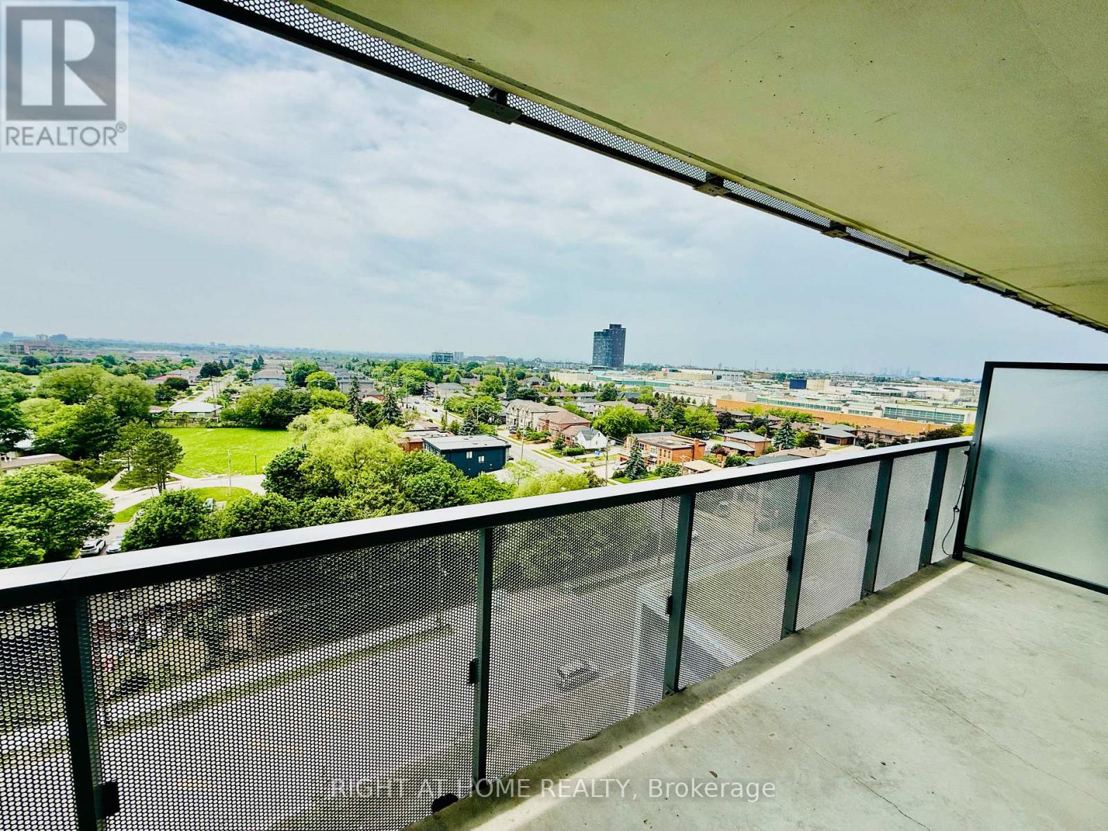 1215 - 160 Flemington Road, Toronto, Ontario  M6A 0A9 - Photo 9 - W12859724