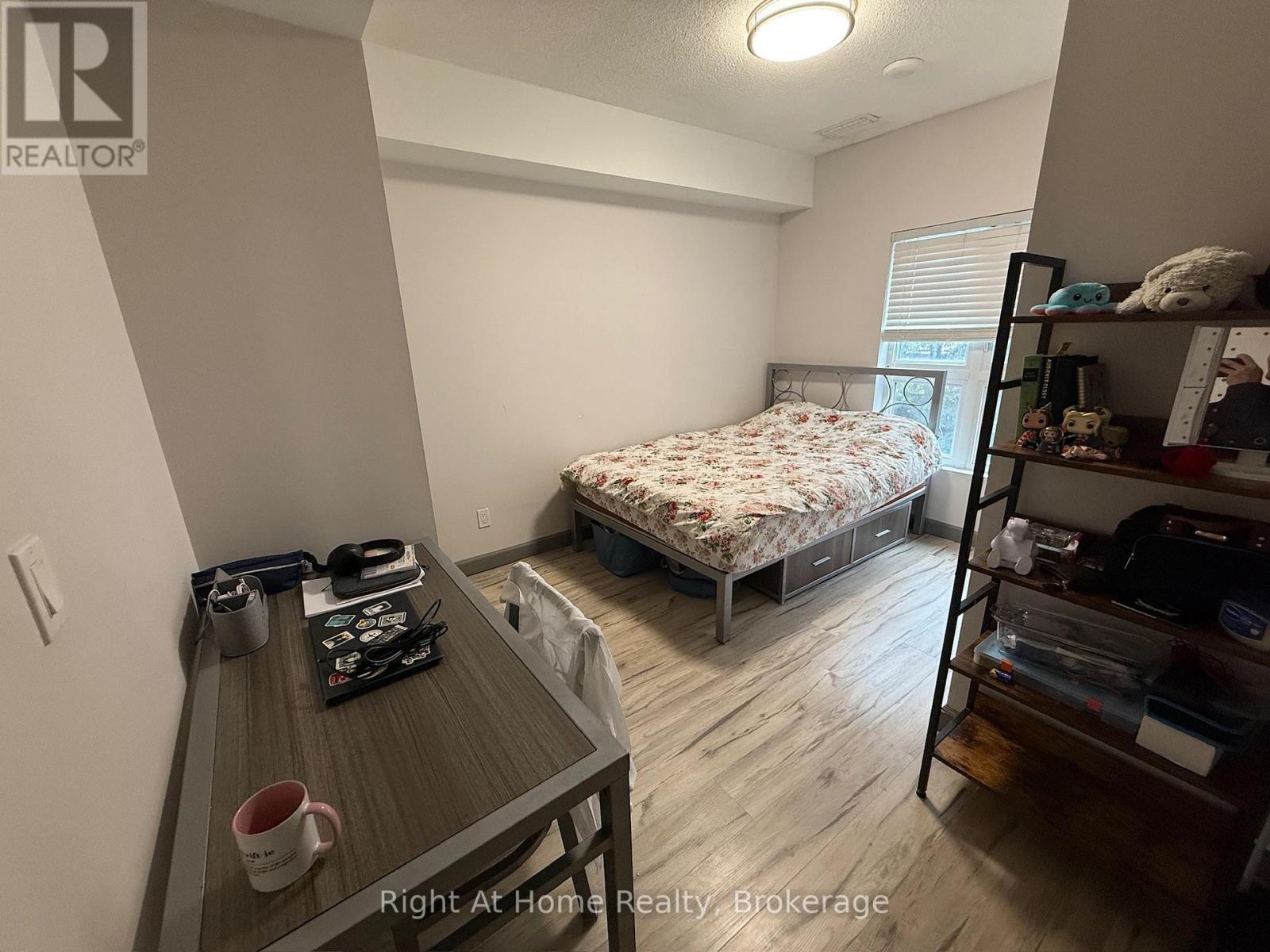 2317 - 258b Sunview Street, Waterloo, Ontario  N2L 0H7 - Photo 6 - X13417380