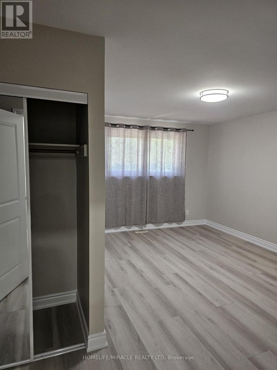 61 Deerfield Crescent, Brampton, Ontario  L6T 1K8 - Photo 21 - W13471176