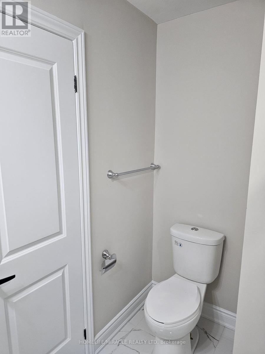 61 Deerfield Crescent, Brampton, Ontario  L6T 1K8 - Photo 25 - W13471176