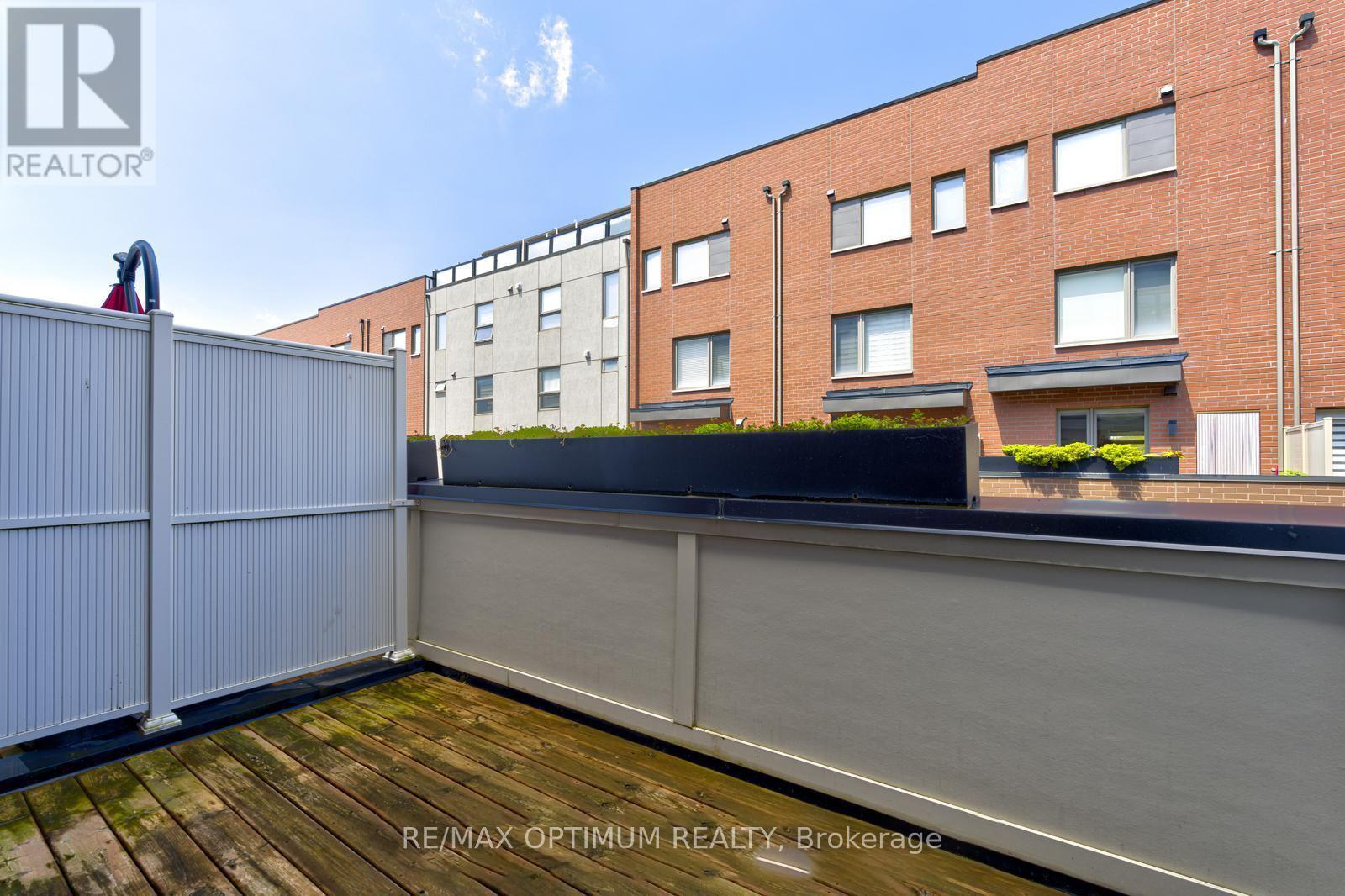 44 Sarah Jackson Crescent, Toronto, Ontario  M3K 0B6 - Photo 10 - W13471198