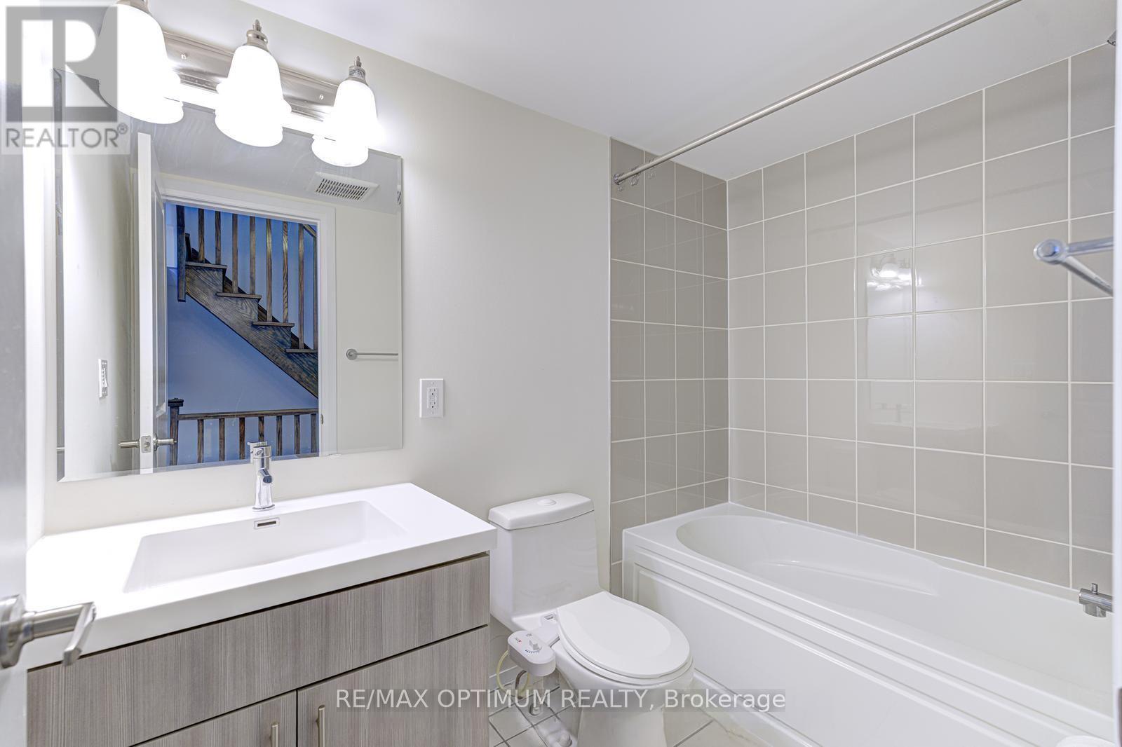 44 Sarah Jackson Crescent, Toronto, Ontario  M3K 0B6 - Photo 14 - W13471198
