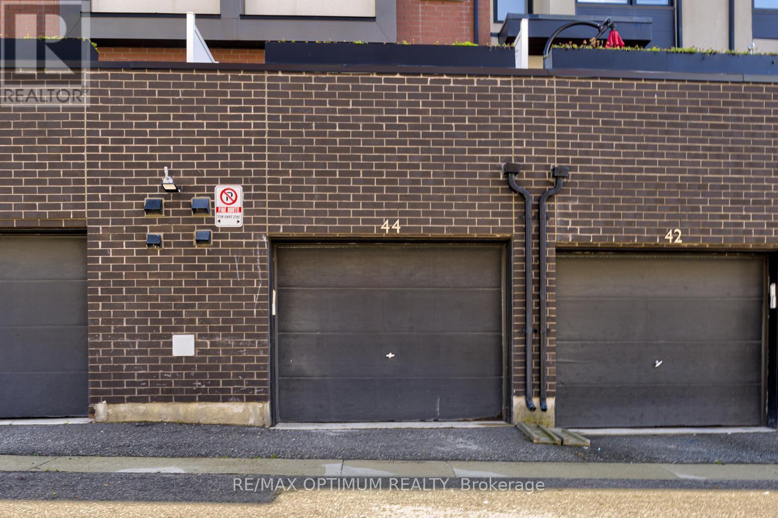 44 Sarah Jackson Crescent, Toronto, Ontario  M3K 0B6 - Photo 34 - W13471198