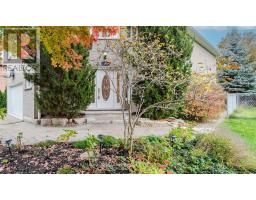 145 OLD SURREY LANE, Richmond Hill, Ontario
