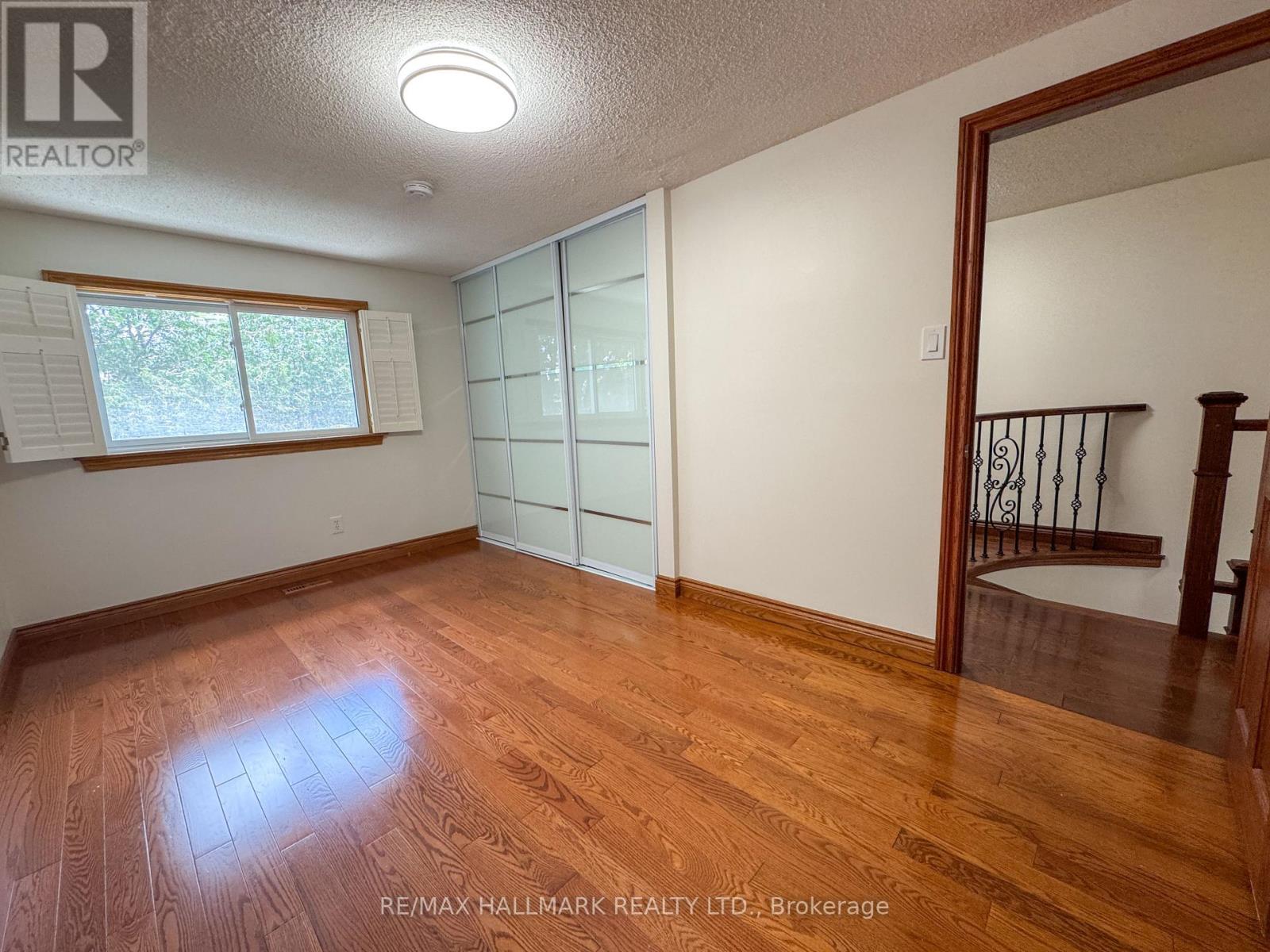 145 Old Surrey Lane, Richmond Hill, Ontario  L4C 6R9 - Photo 17 - N13469658