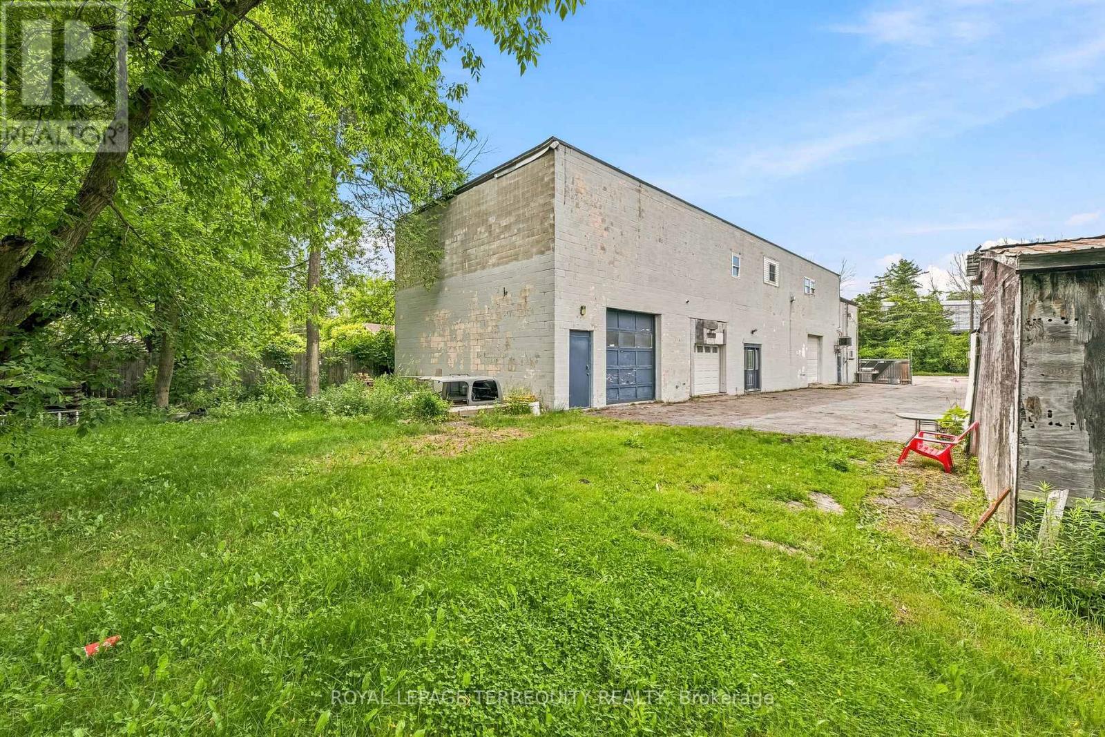 177 Davis Street W, Quinte West, Ontario  K8V 5Z5 - Photo 32 - X13471142