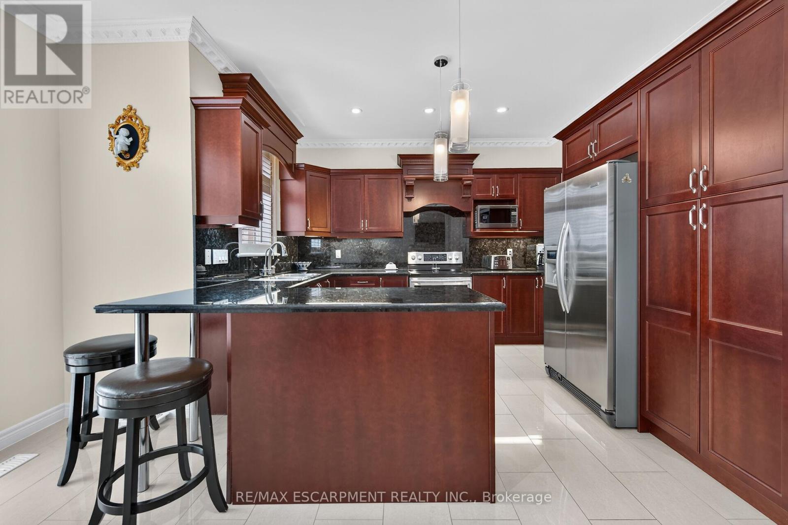 81 Morning Mist Drive, Hamilton, Ontario  L9B 0E6 - Photo 12 - X13471160