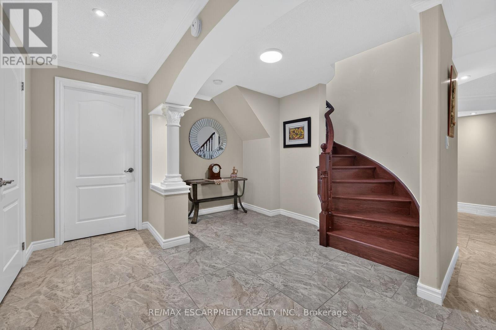 81 Morning Mist Drive, Hamilton, Ontario  L9B 0E6 - Photo 38 - X13471160