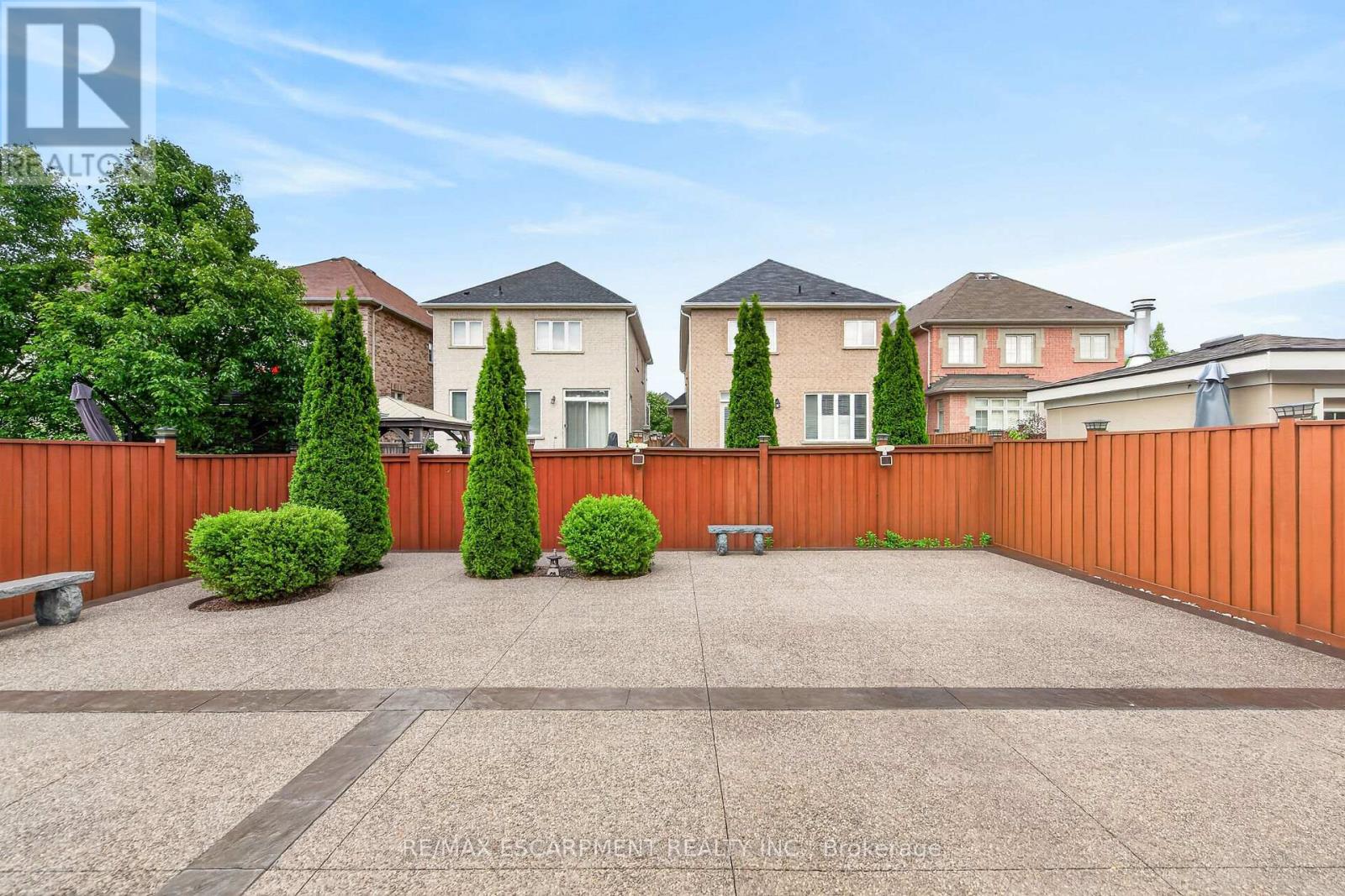 81 Morning Mist Drive, Hamilton, Ontario  L9B 0E6 - Photo 44 - X13471160