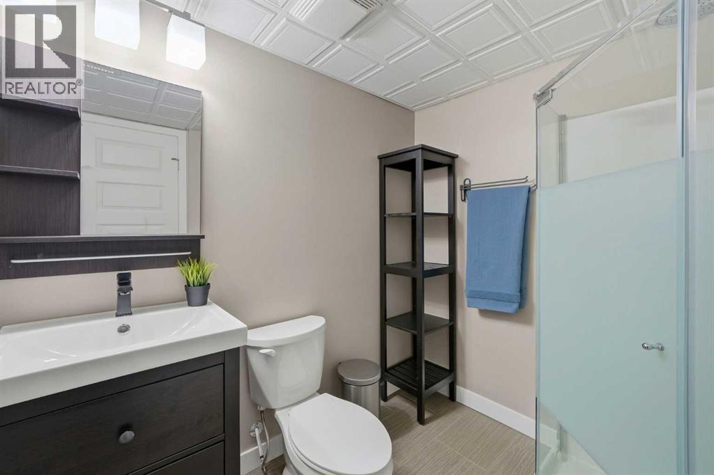 729 3rd Street SW, Diamond Valley, Alberta  T0L 0H0 - Photo 38 - A2313988