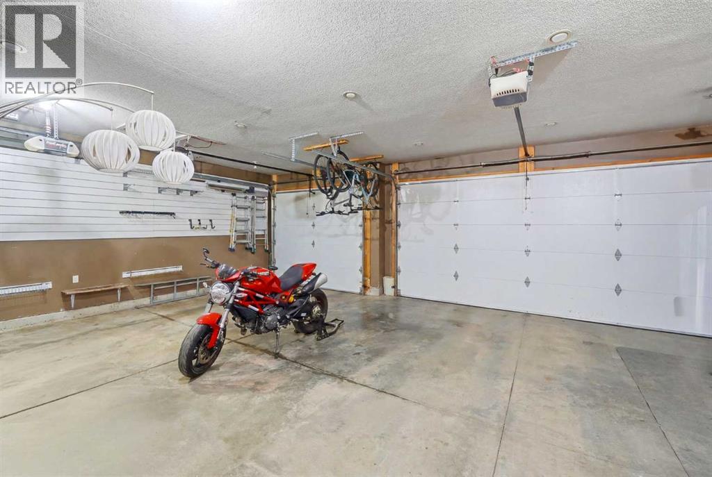 729 3rd Street SW, Diamond Valley, Alberta  T0L 0H0 - Photo 41 - A2313988