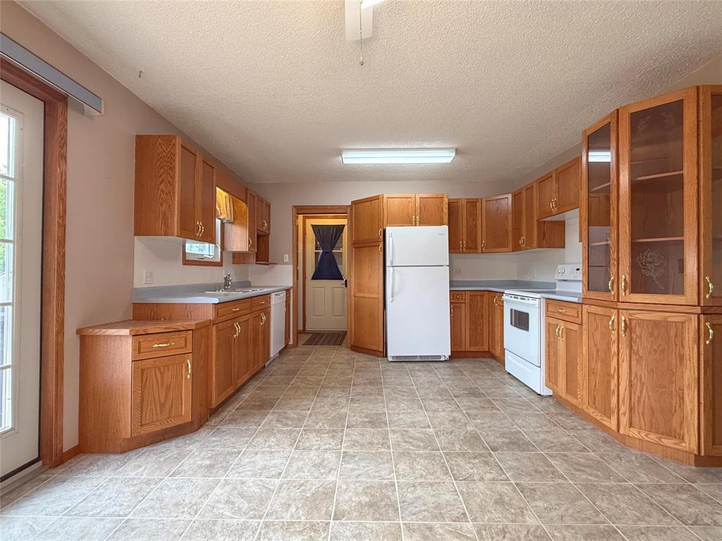 6 7th Street SE, Hamiota, Manitoba  R0M 0T0 - Photo 19 - 202613633