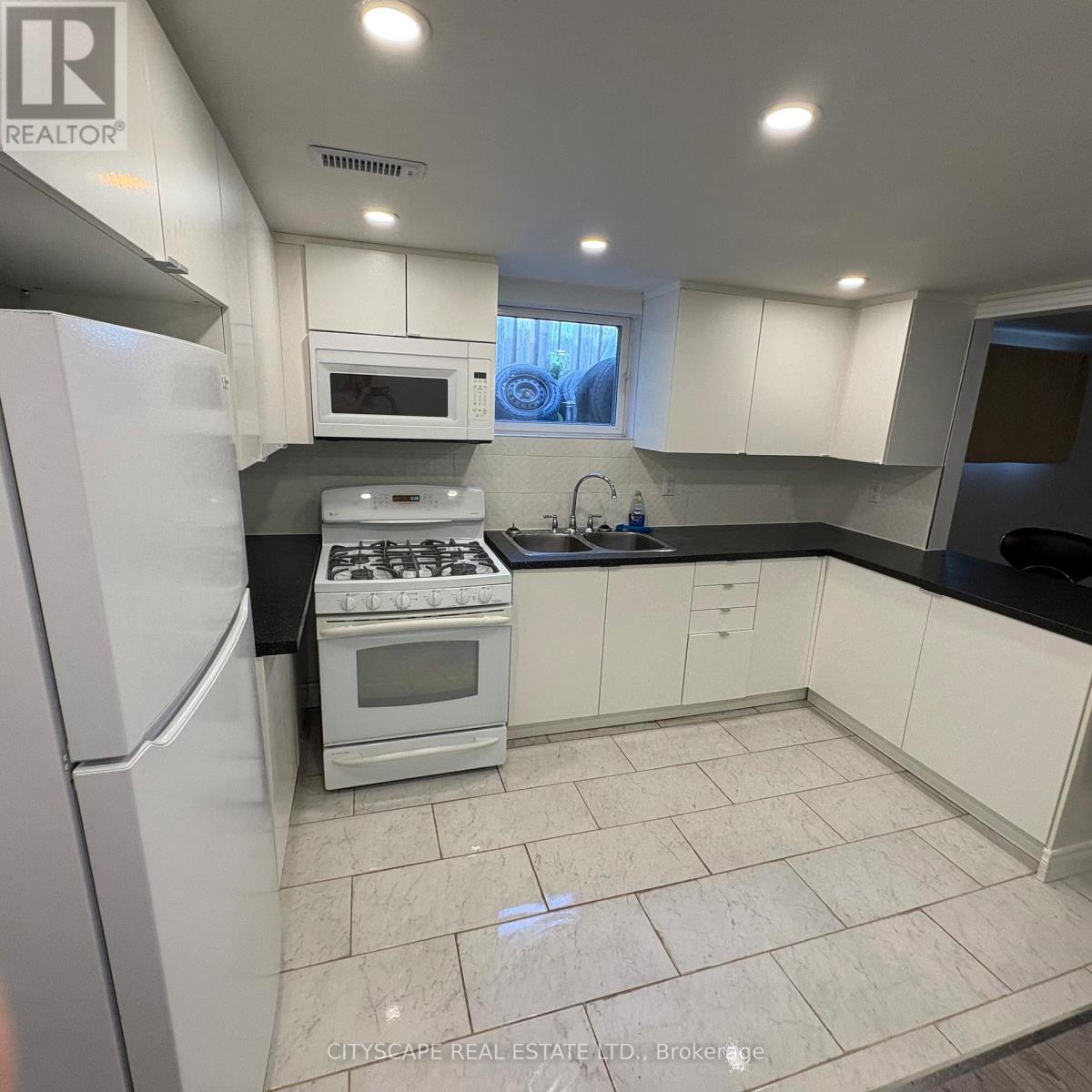 Bsmt A - 135 Bonham Bsmt Boulevard, Mississauga, Ontario  L5M 1C8 - Photo 24 - W13467404