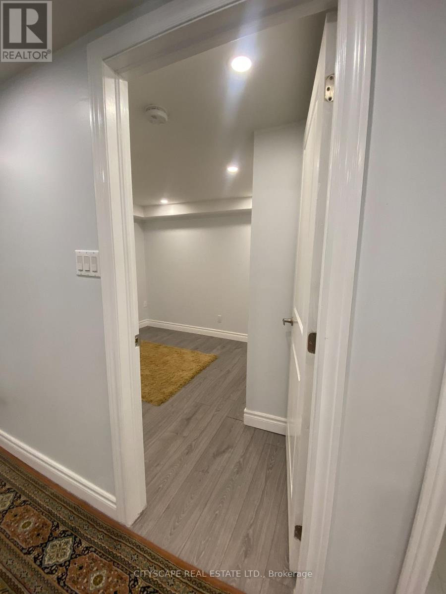 Bsmt A - 135 Bonham Bsmt Boulevard, Mississauga, Ontario  L5M 1C8 - Photo 32 - W13467404