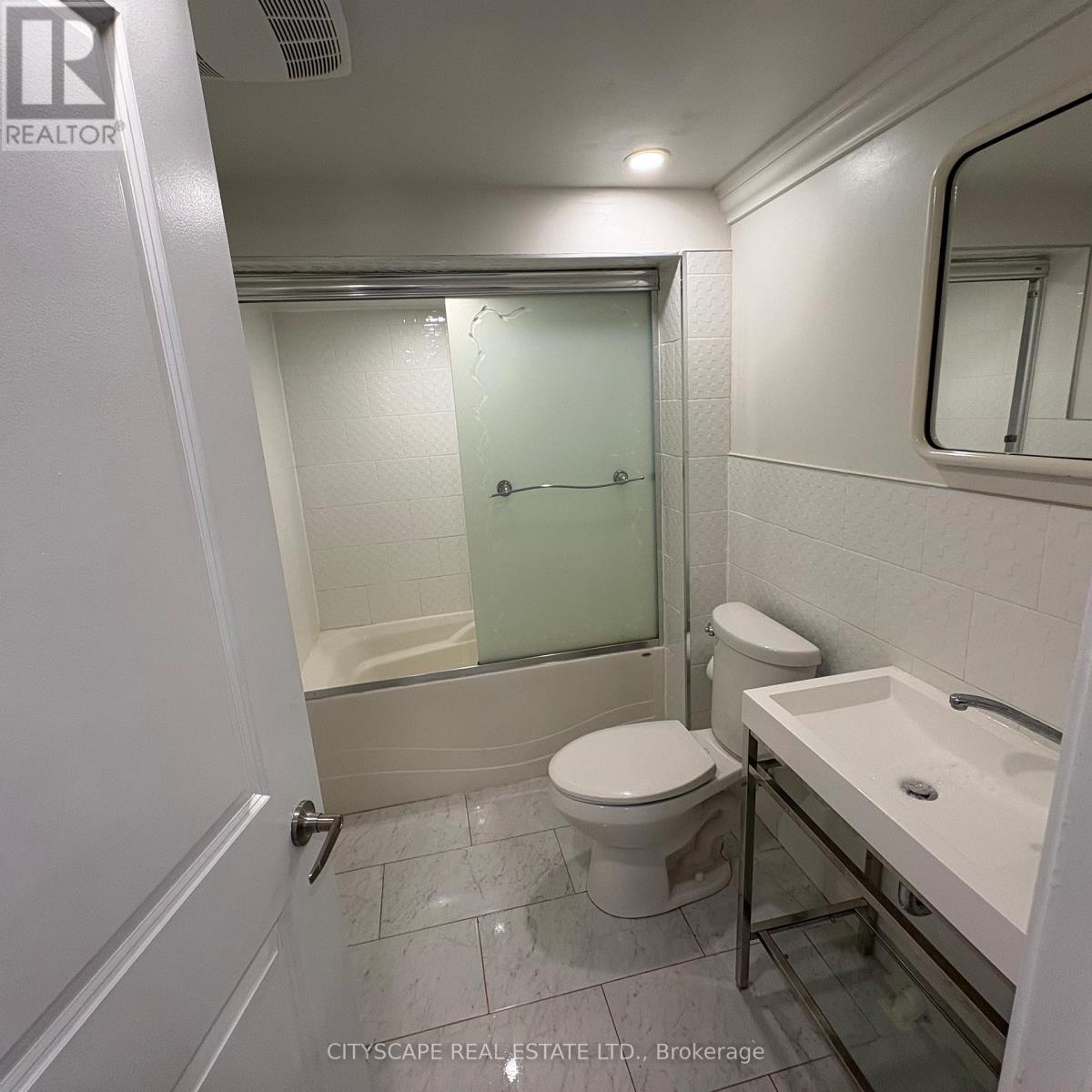Bsmt A - 135 Bonham Bsmt Boulevard, Mississauga, Ontario  L5M 1C8 - Photo 38 - W13467404