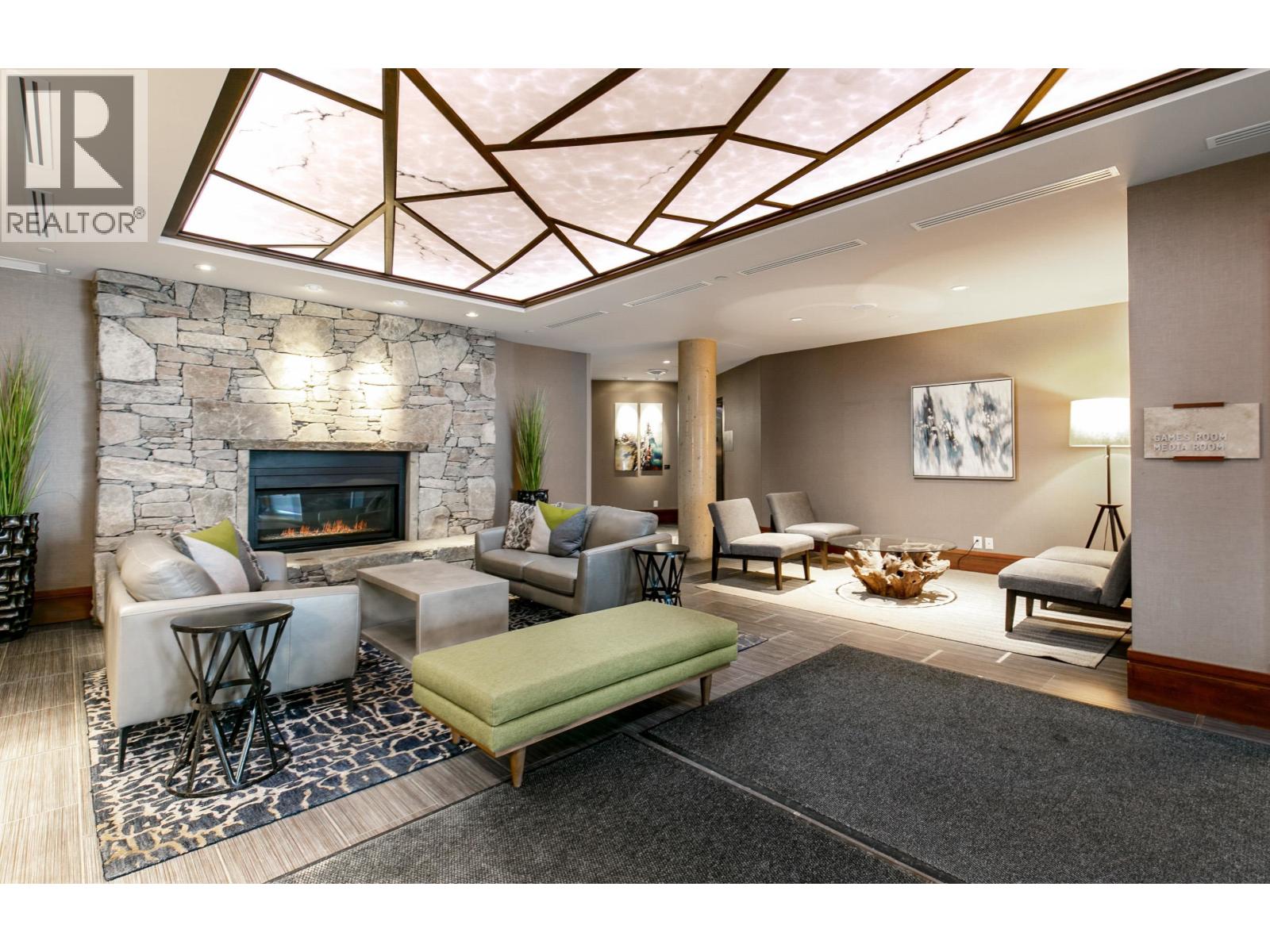 303d 2020 London Lane, Whistler, British Columbia  V0N 1B2 - Photo 22 - R3138135