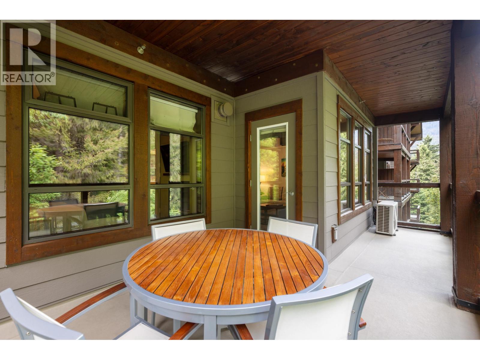 303d 2020 London Lane, Whistler, British Columbia  V0N 1B2 - Photo 6 - R3138135