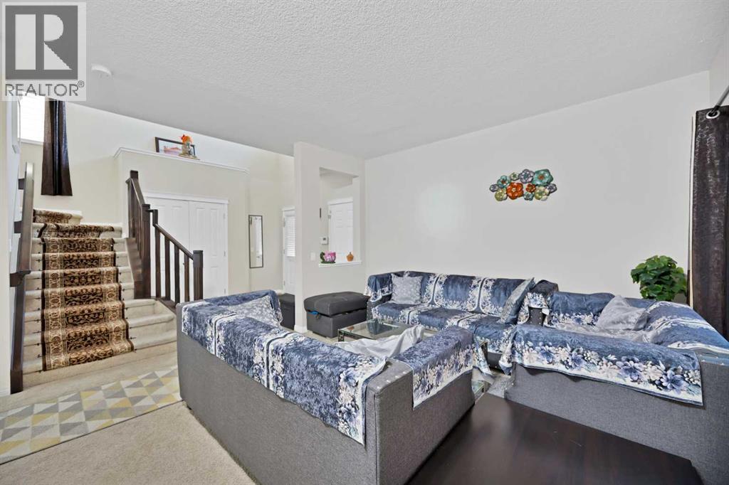 44 Skyview Shores Link NE, Calgary, Alberta  T3N 0J1 - Photo 5 - A2318611