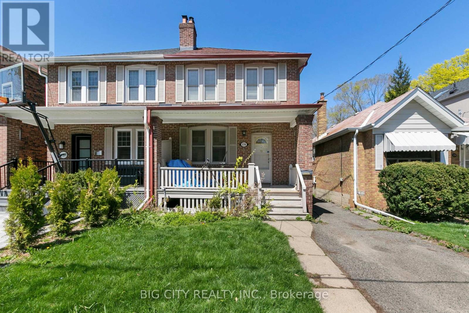 LOWER - 178 DOUGLAS AVENUE