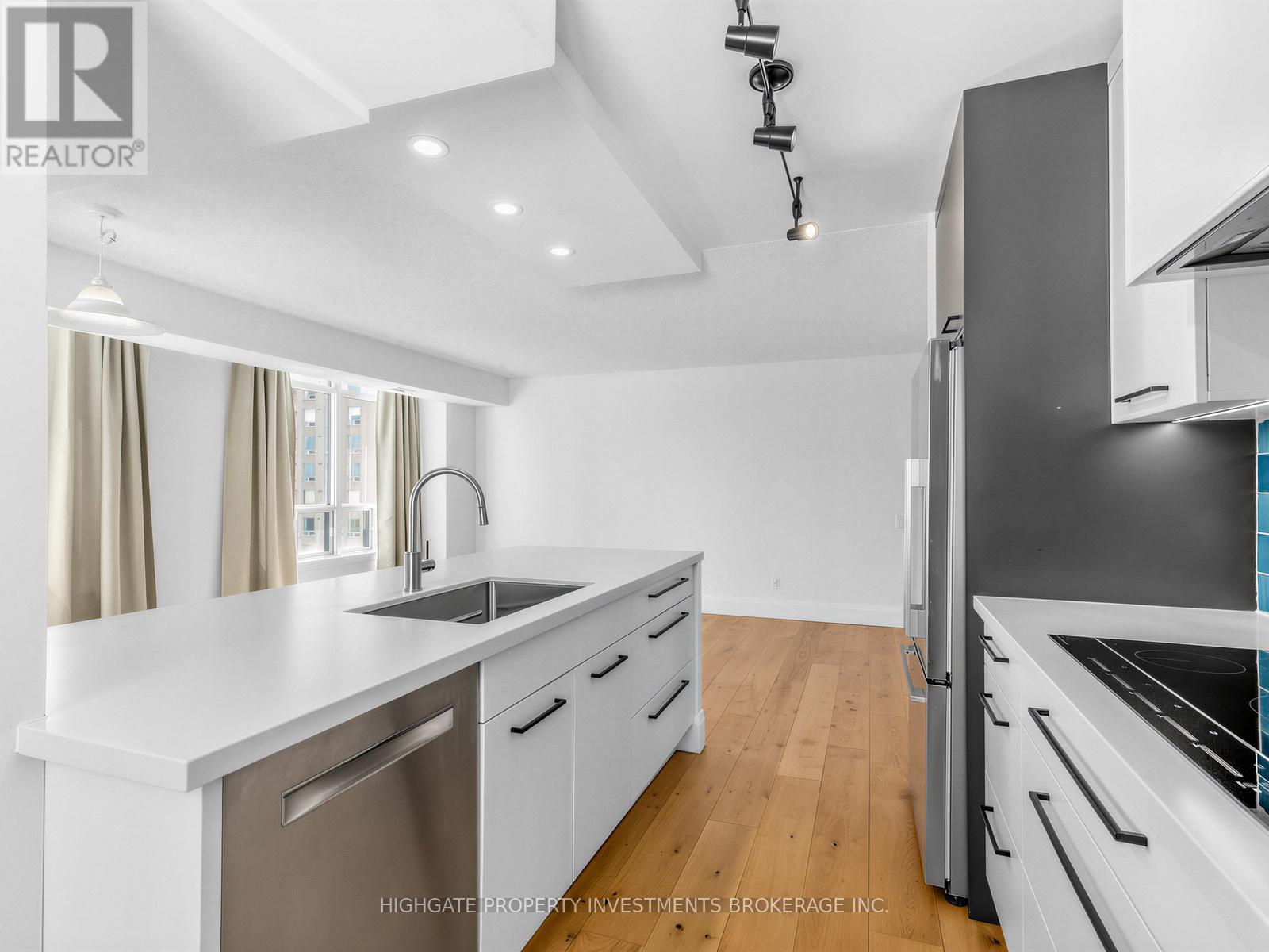 607 - 8 Hillcrest Avenue, Toronto, Ontario  M2N 6Y6 - Photo 11 - C13471238