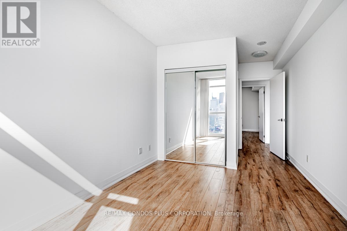3708 - 21 Carlton Street, Toronto, Ontario  M5B 1L2 - Photo 12 - C13471248