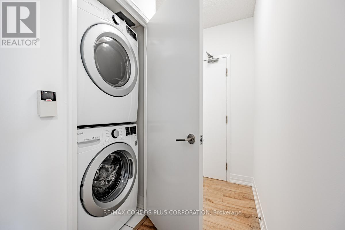 3708 - 21 Carlton Street, Toronto, Ontario  M5B 1L2 - Photo 15 - C13471248