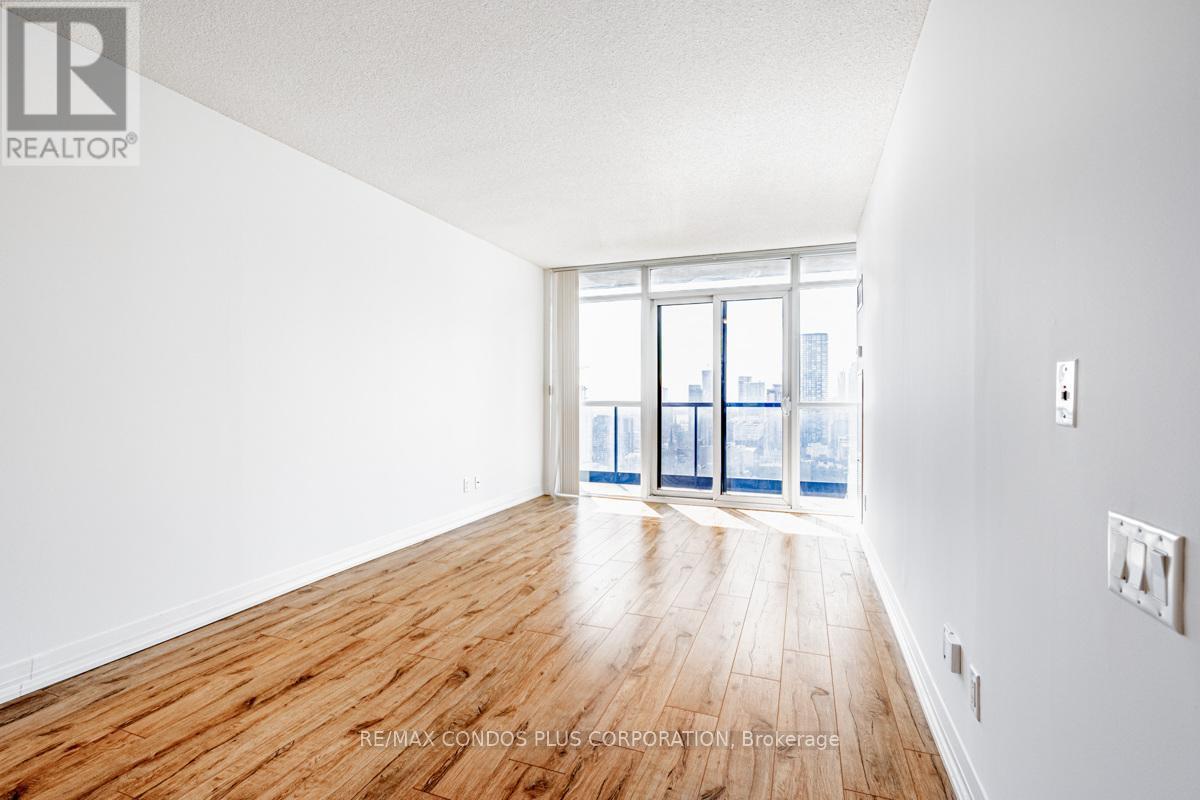 3708 - 21 Carlton Street, Toronto, Ontario  M5B 1L2 - Photo 7 - C13471248