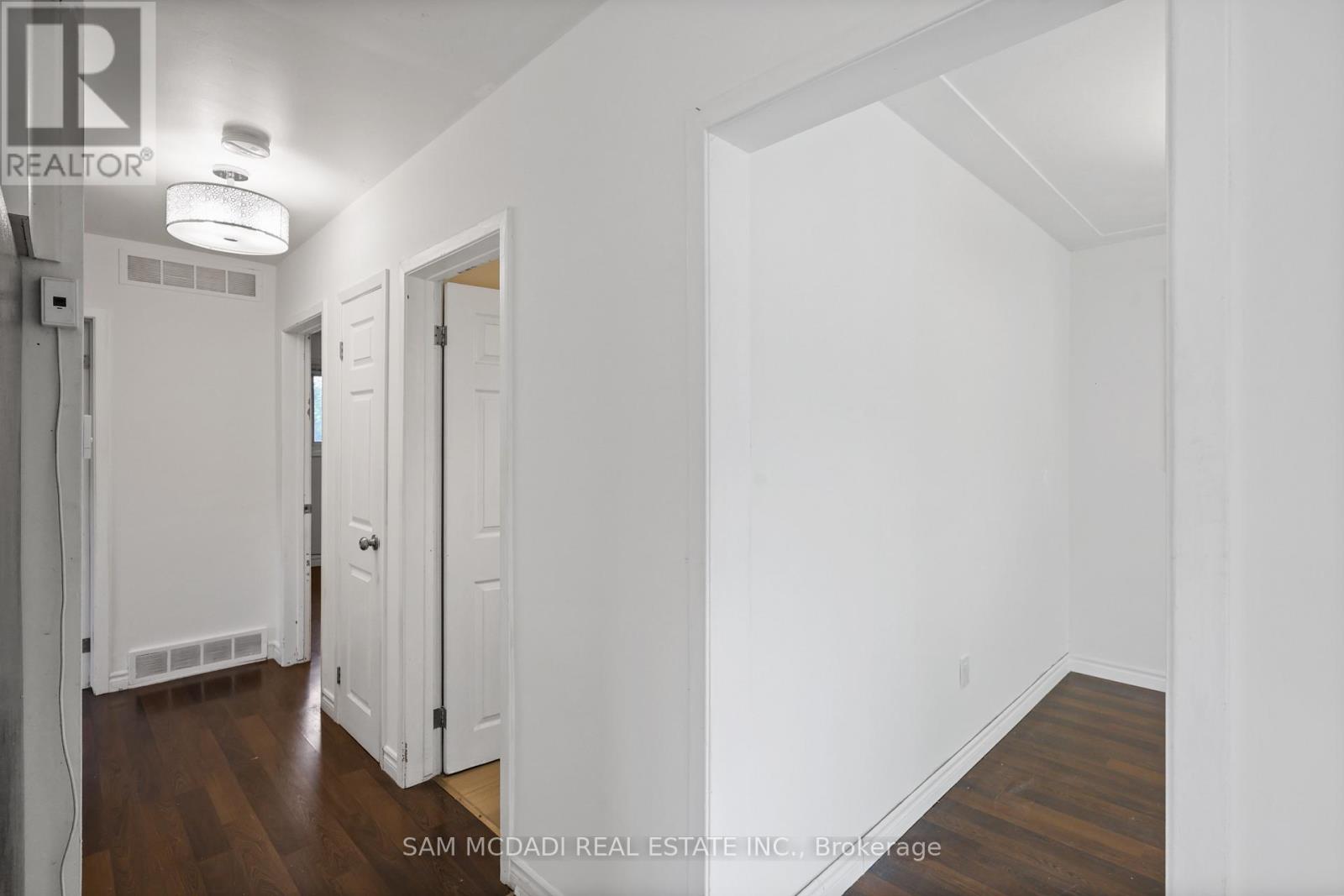 3456 Rexway Drive, Burlington, Ontario  L7N 2L6 - Photo 16 - W13471228