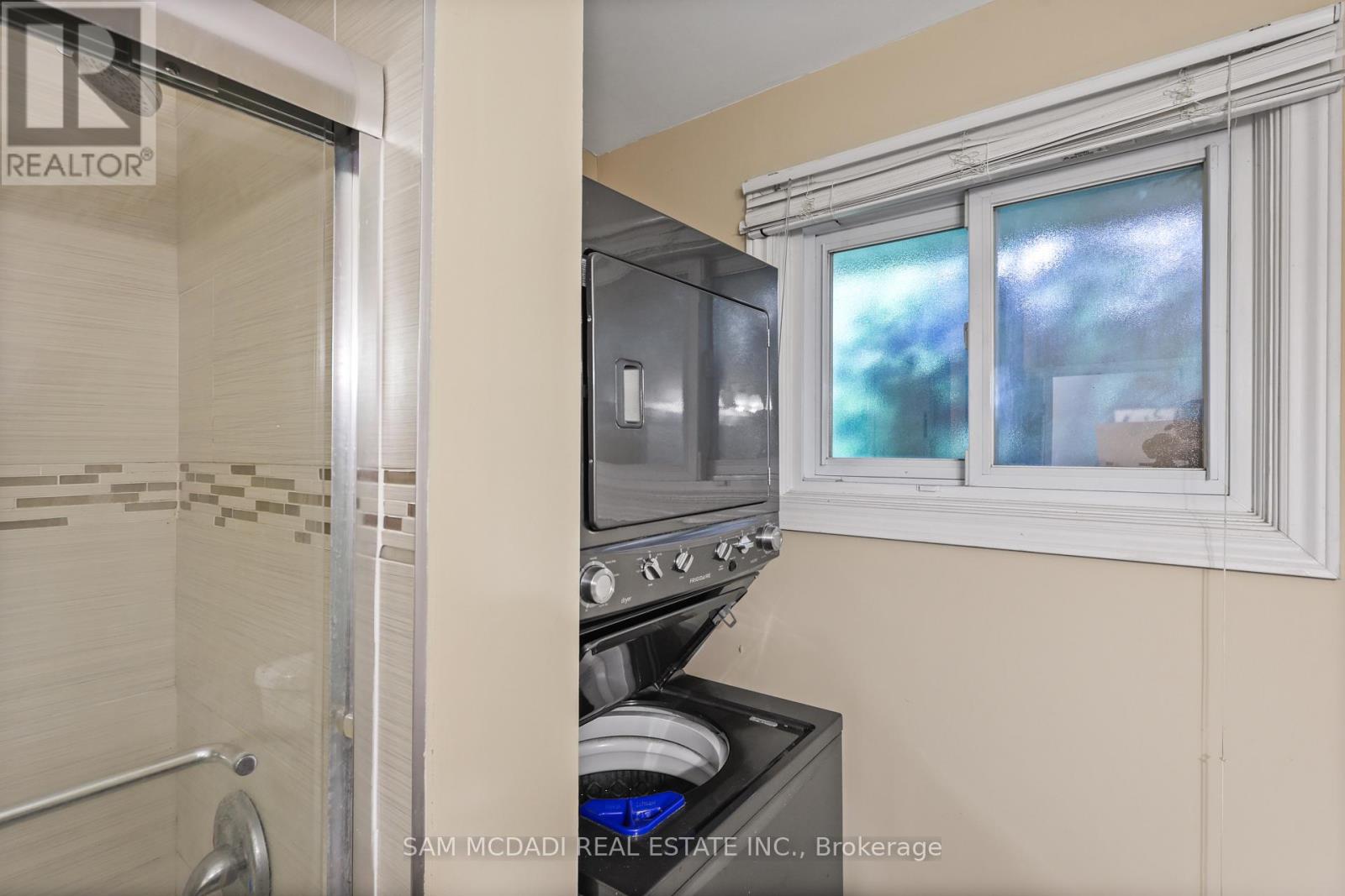 3456 Rexway Drive, Burlington, Ontario  L7N 2L6 - Photo 24 - W13471228