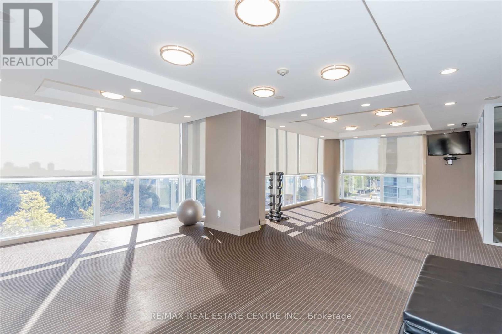 2004 - 223 Webb Drive, Mississauga, Ontario  L5B 0E8 - Photo 17 - W13471254