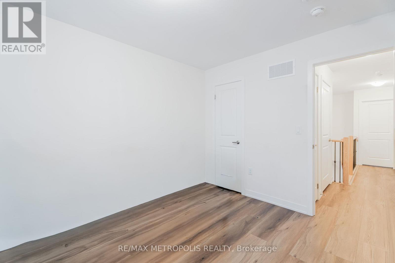 109 - 1695 Dersan Street, Pickering, Ontario  L1X 0S9 - Photo 18 - E13469804