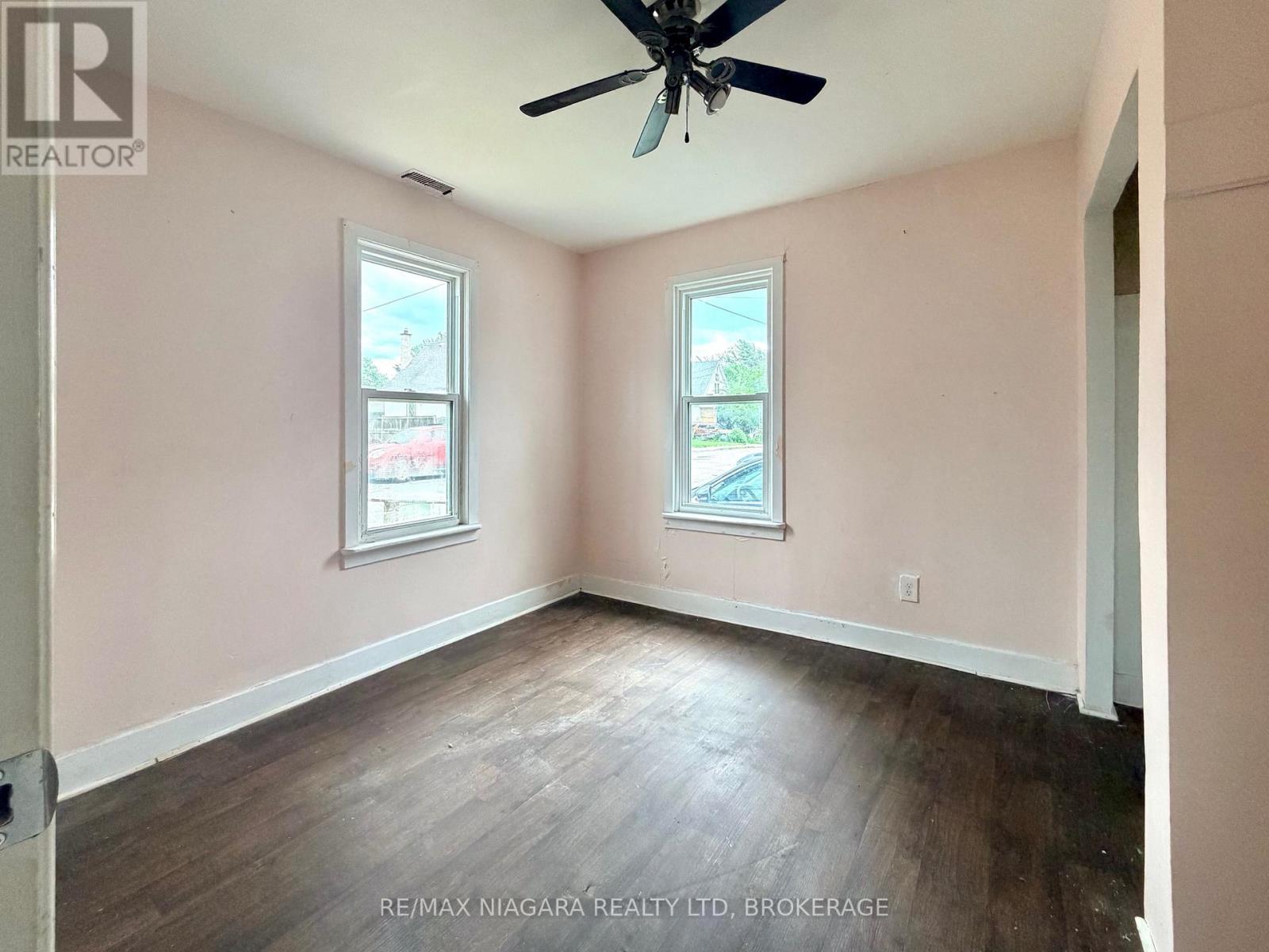 4103 Dyson Avenue, Niagara Falls, Ontario L2E 3L6 - Photo 12 - X13471316