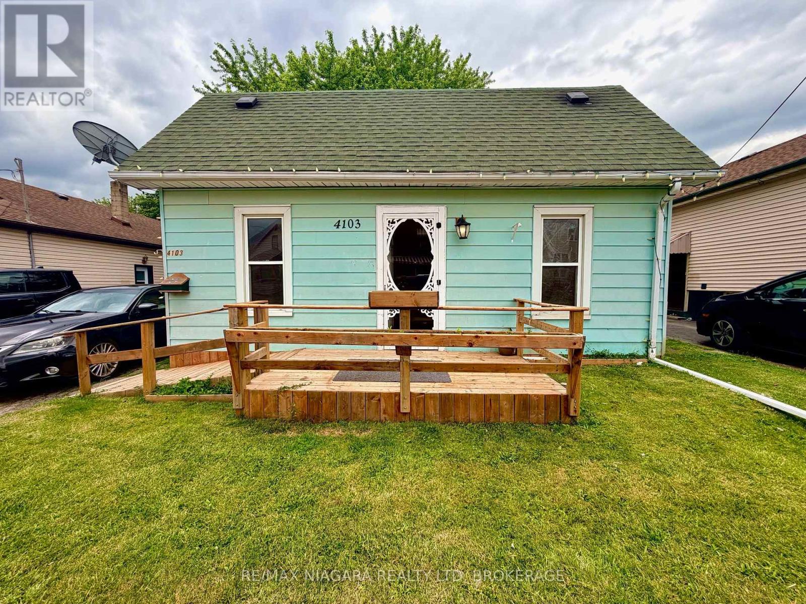 4103 Dyson Avenue, Niagara Falls, Ontario L2E 3L6 - Photo 2 - X13471316