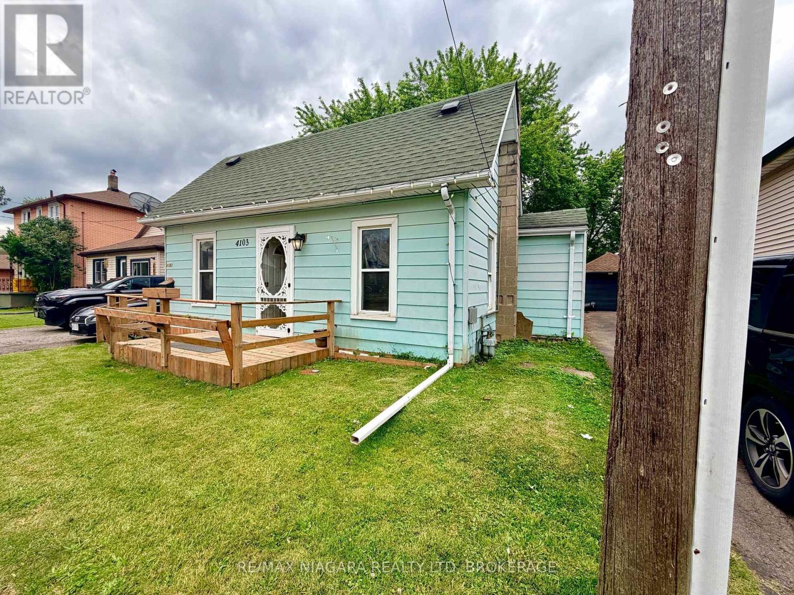 4103 Dyson Avenue, Niagara Falls, Ontario L2E 3L6 - Photo 3 - X13471316