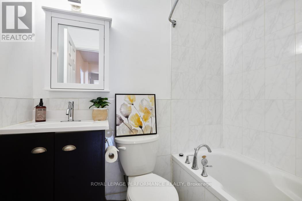 1743 Heatherington Road, Ottawa, Ontario  K1V 8T8 - Photo 30 - X13234950