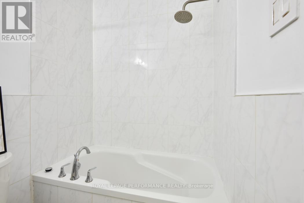 1743 Heatherington Road, Ottawa, Ontario  K1V 8T8 - Photo 31 - X13234950