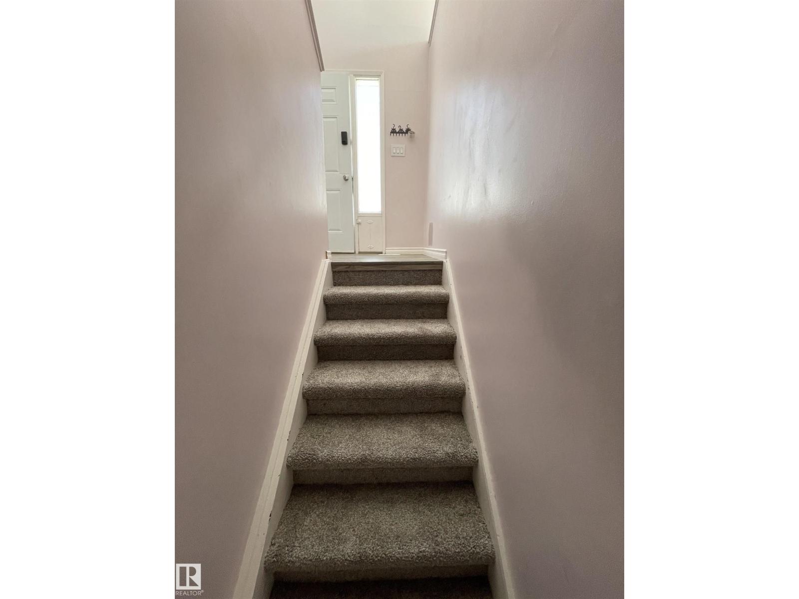 8930b 144 Av Nw, Edmonton, Alberta  T5E 5V4 - Photo 15 - E4494932