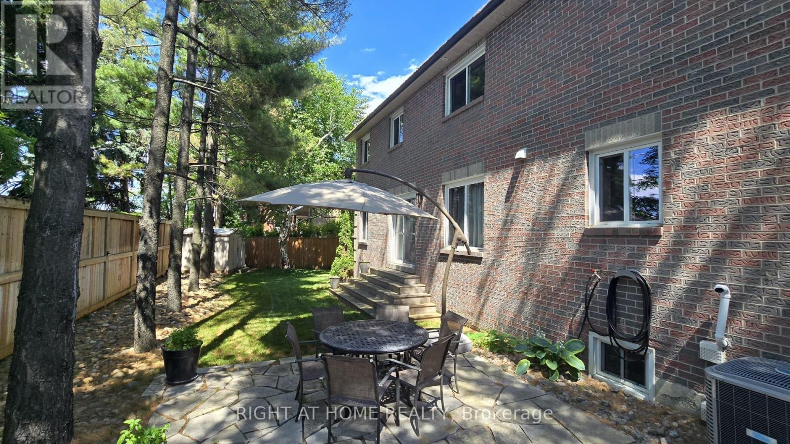 1665 Asgard Drive, Mississauga, Ontario  L5E 3G5 - Photo 39 - W13039420