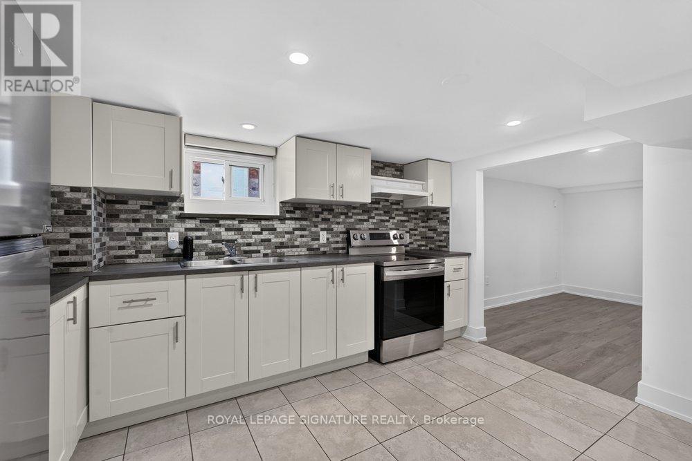 57 Miranda Avenue, Toronto, Ontario  M6E 4G3 - Photo 25 - W13463824