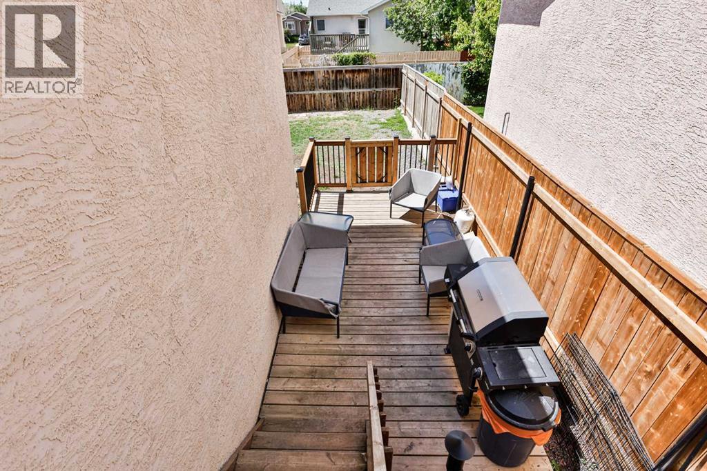 34 Chilcotin Way W, Lethbridge, Alberta  T1K 7L7 - Photo 20 - A2320581