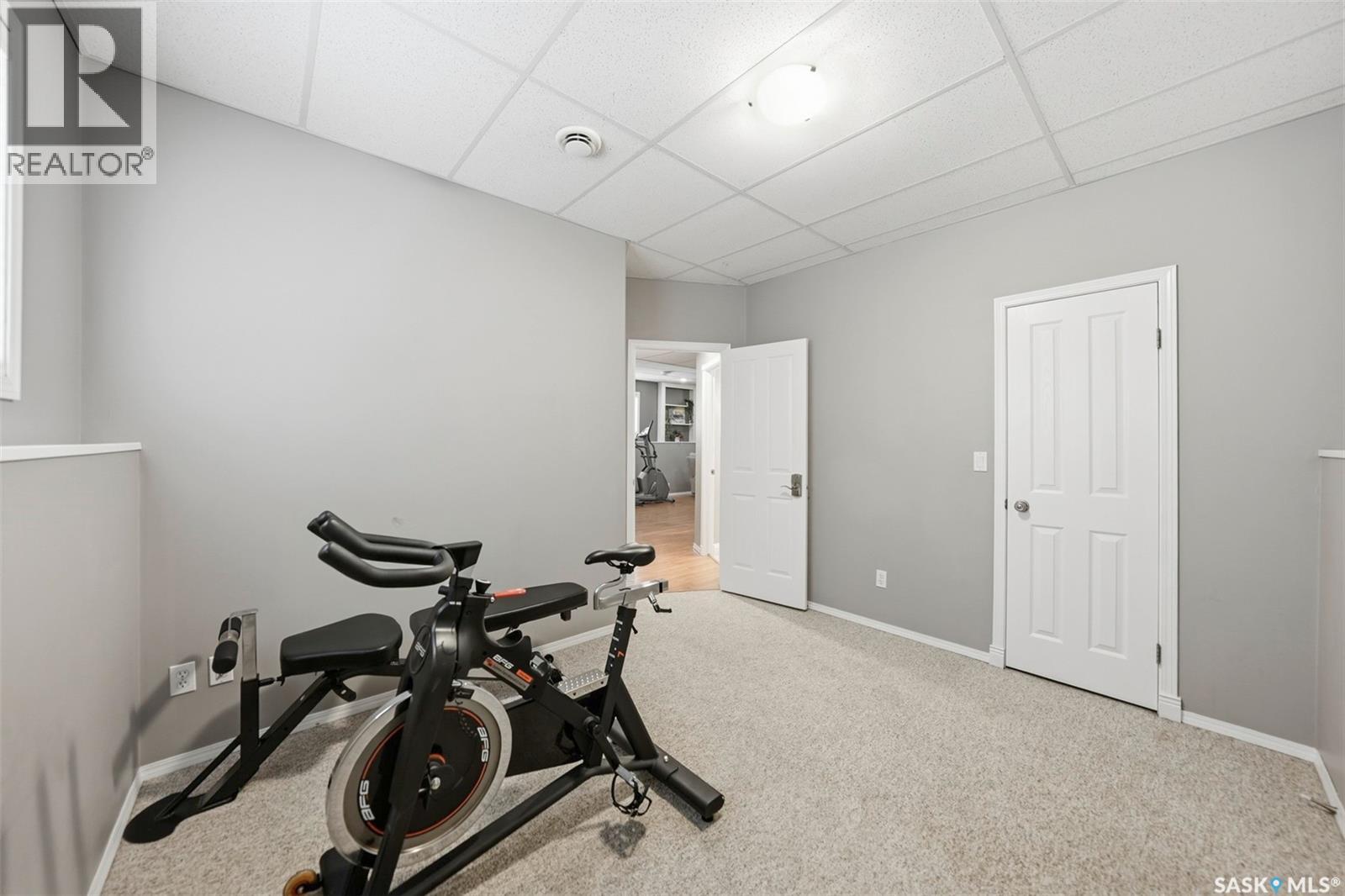 738 Wright Crescent, Saskatoon, Saskatchewan S7N 4T8 - Photo 37 - SK040009