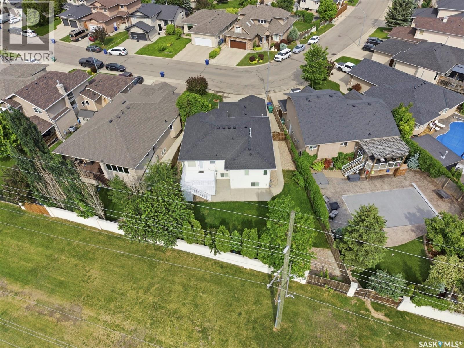 738 Wright Crescent, Saskatoon, Saskatchewan S7N 4T8 - Photo 47 - SK040009