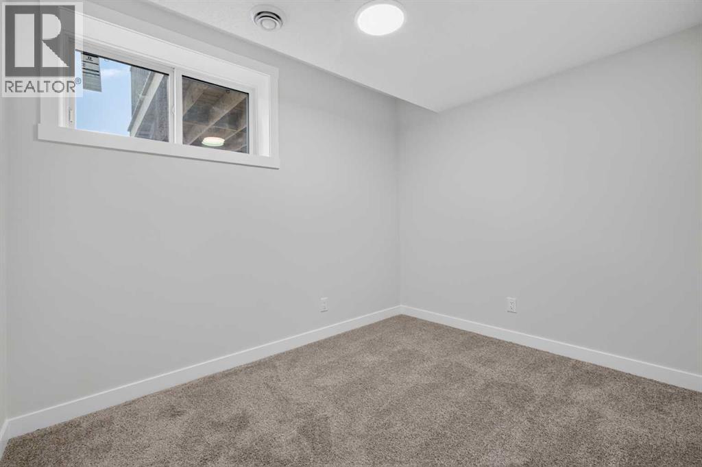 26 Starling Boulevard Nw, Calgary, Alberta  T3P 2V7 - Photo 32 - A2322776