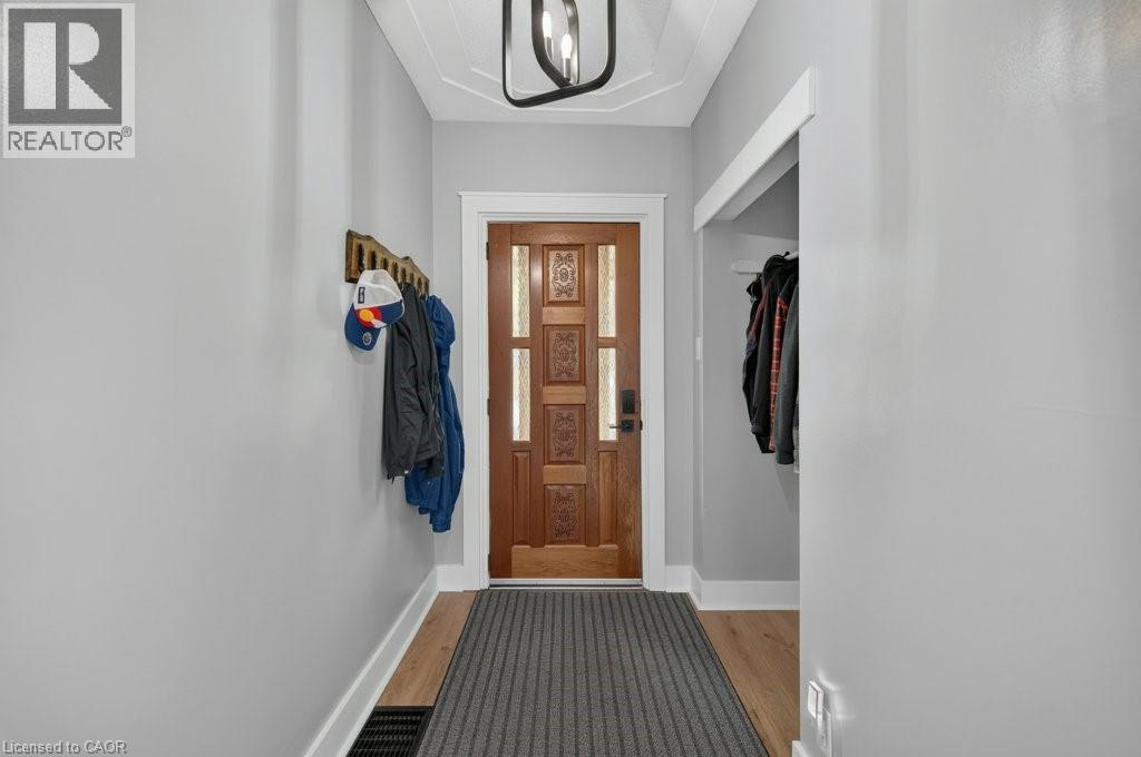 21 East Bend Avenue N, Hamilton, Ontario  L8L 7E1 - Photo 6 - 40841344