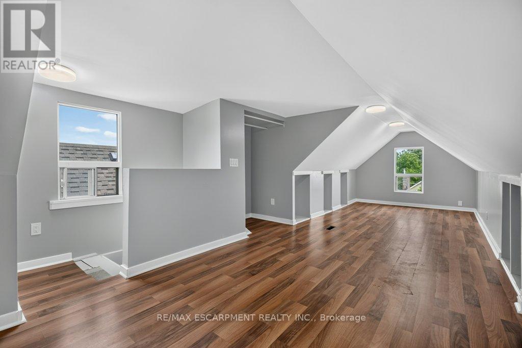 21 East Bend Avenue N, Hamilton, Ontario  L8L 7E1 - Photo 41 - X13470592